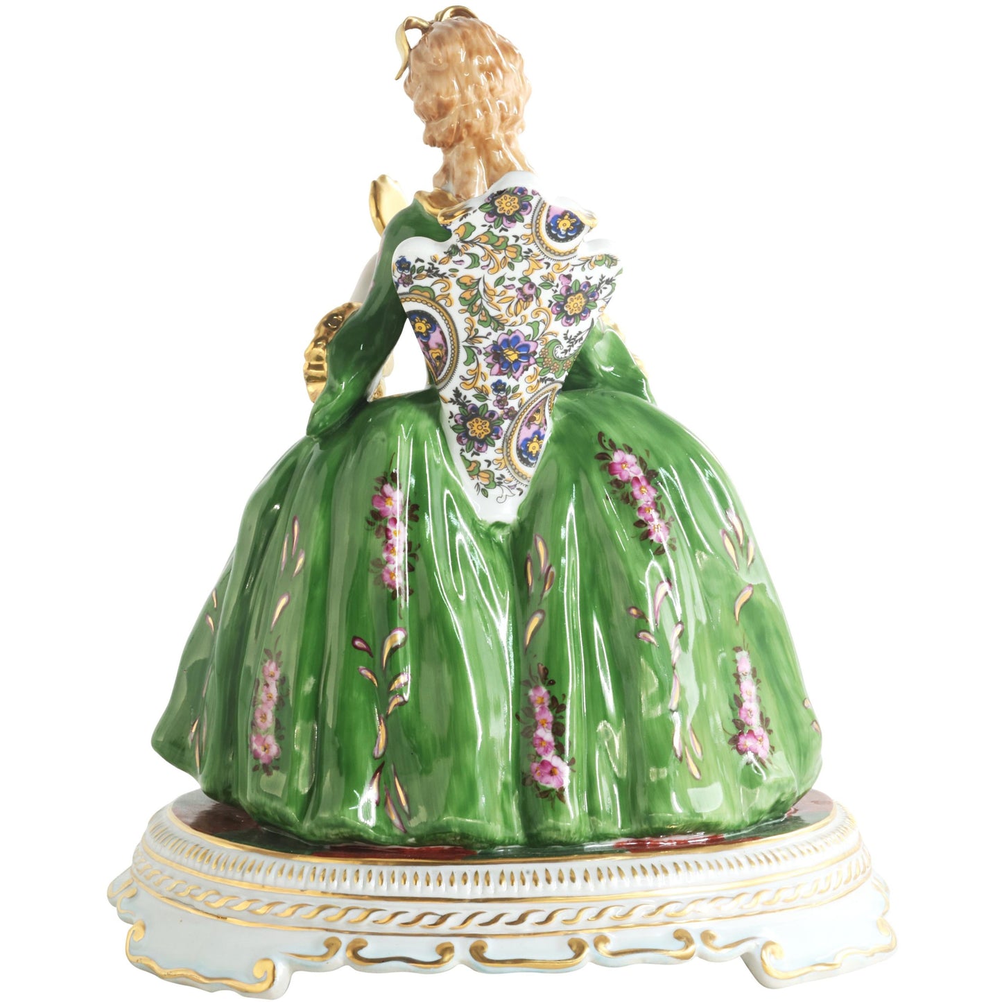 Figura de dama de sociedad