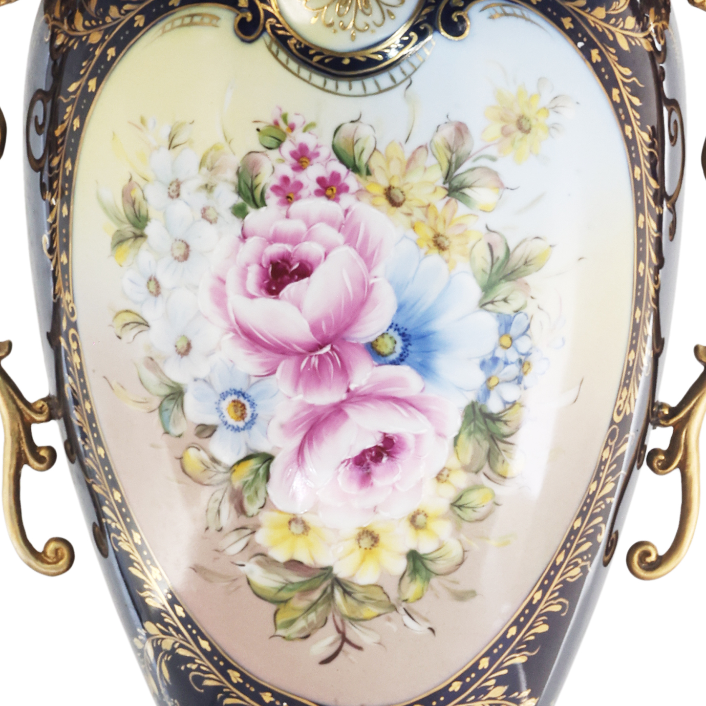 Jarrón de porcelana rococó con mango de bronce