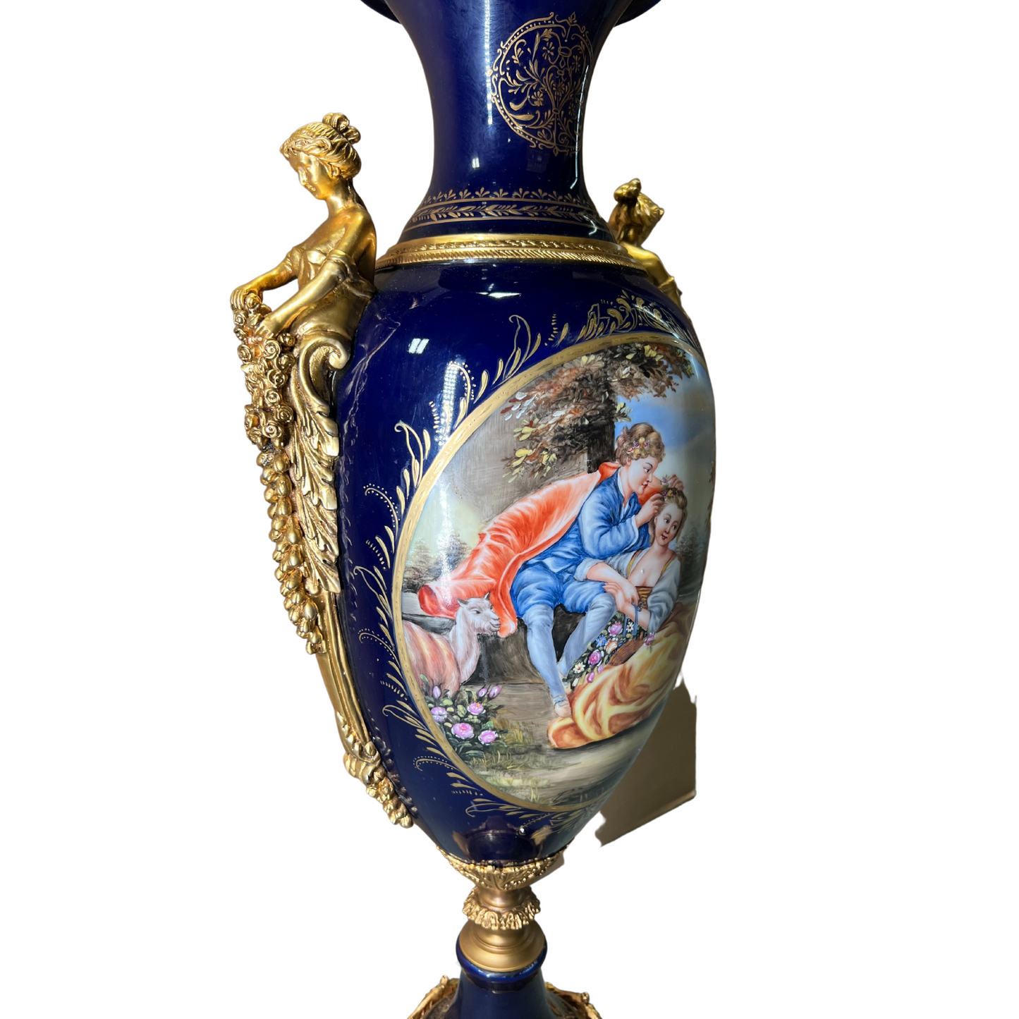 Baroque Hand-painted Motif Elegance Porcelain Jar